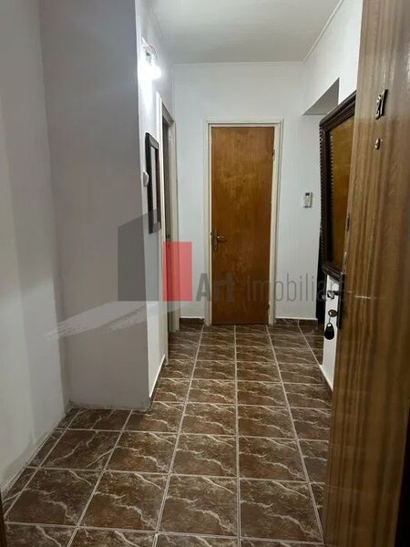 Vanzare apartament 3 camere decomandat Brancoveanu - Piata Resita